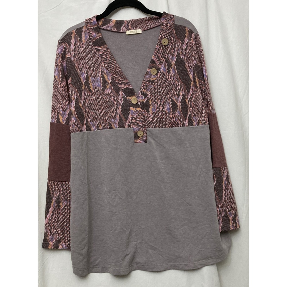Oddy Women's Multicolor Reptile Print w/Gray Long Sleeve Henley Top - SZ 1X